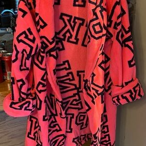 Victoria Secret PINK Robe Fuzzy Soft Sleepwear Pink w/ Black logoXS/S*No belt*